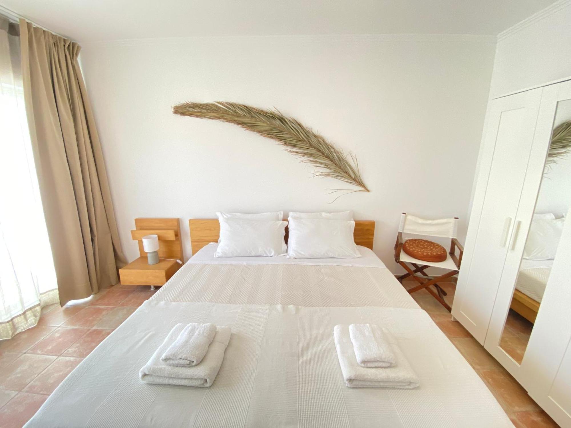 Aloha Burgau Guesthouse Экстерьер фото